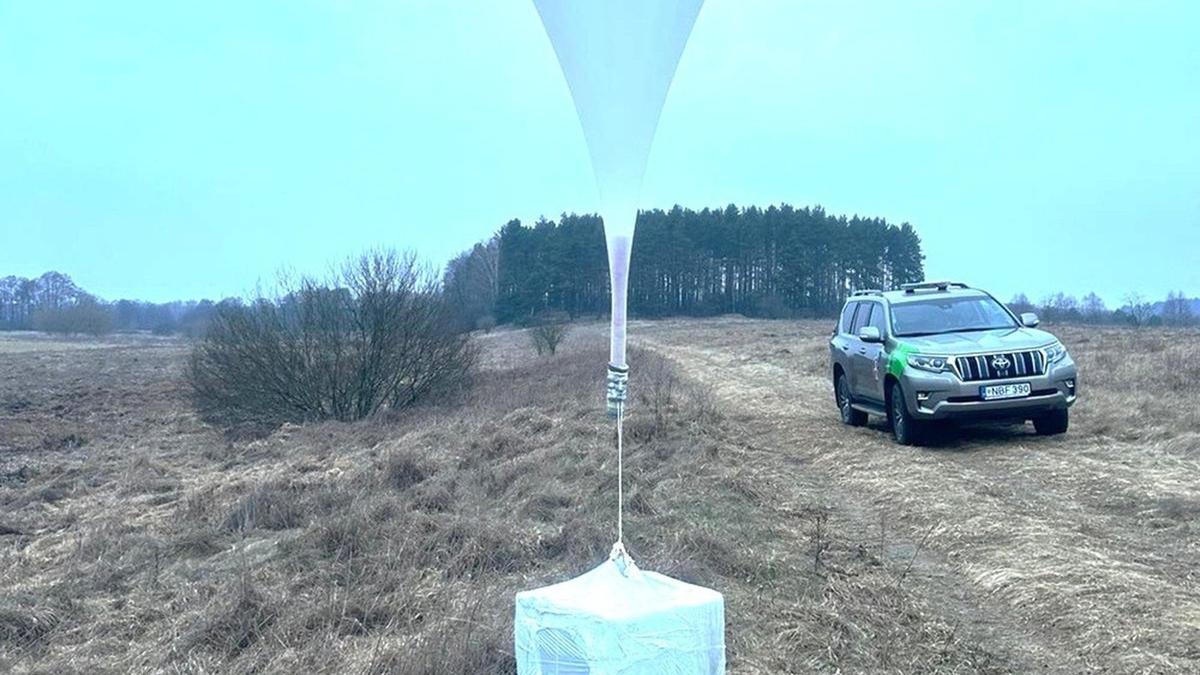 Литва объявит экстремальную ситуацию из-за шаров с контрабандой на следующей неделе