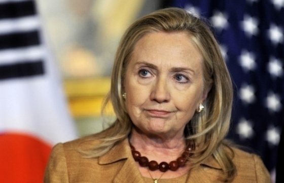 Служба внешней разведки РФ отказалась комментировать обвинения Хилари Клинтон в кибератаках