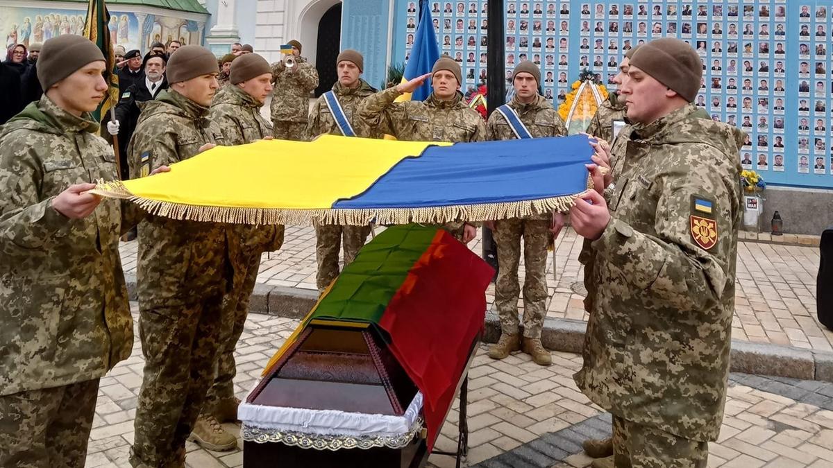 Погибшего в Украине литовского добровольца Тадаса Тумаса похоронят 16 марта на Антакальнисском кладбище в Вильнюсе