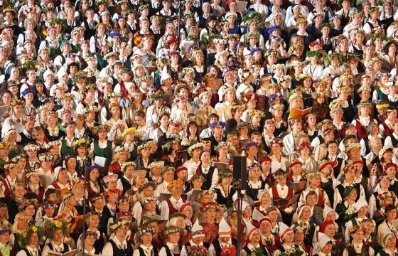 Праздник песни и танца на 100-летие Латвии обойдется почти в 6 млн. евро