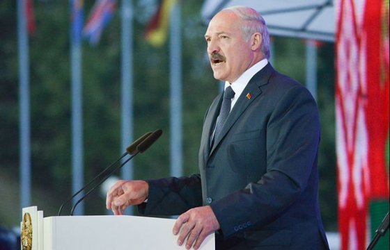 Лукашенко рассказал, за что «Господь нас ударил по башке коронавирусом»