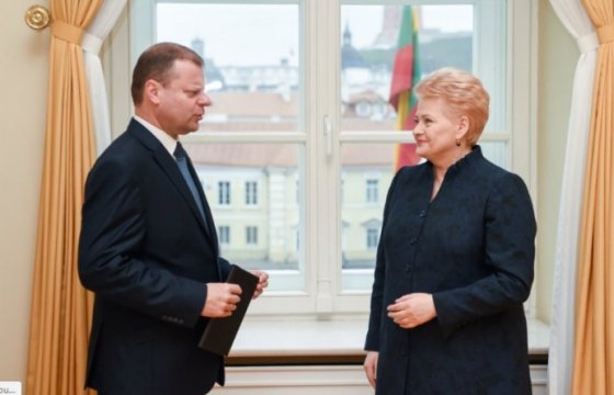 Президент Литвы обвинила премьер-министра в беспринципности