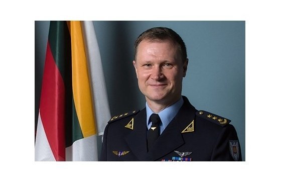 Командующего военно-воздушными силами Литвы уволят из-за ремонта вертолетов в России