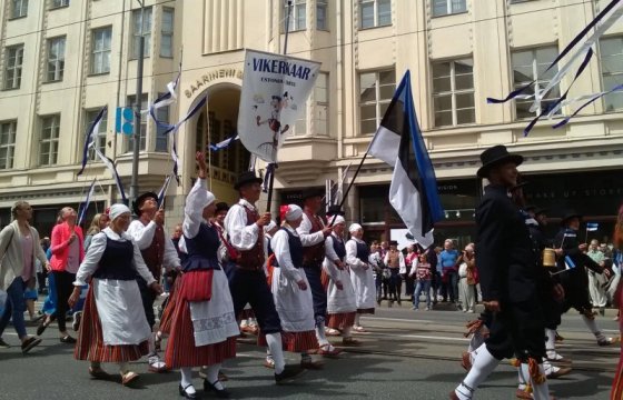 В Таллине проходит юбилейный Праздник песни и танца