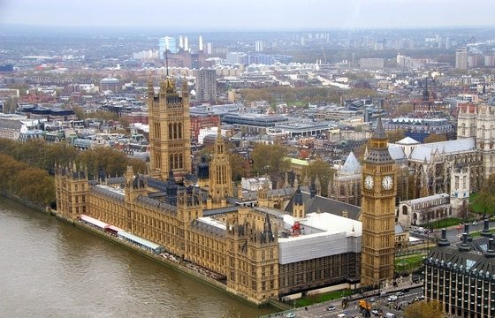 Британский парламент утвердил проведение досрочных выборов 8 июня