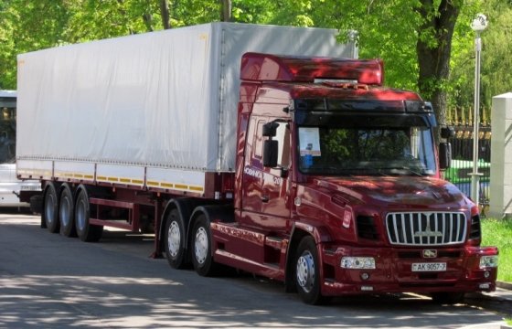 На границе Латвии и России собрались очереди грузовиков