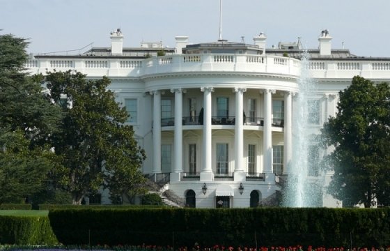 Неизвестный устроил перестрелку у Белого дома в Вашингтоне