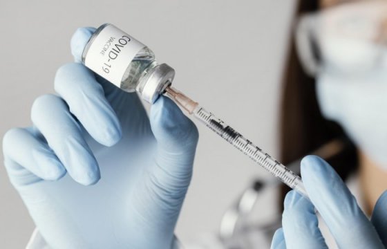 В Эстонии зарегистрировано 238 серьезных побочных реакций на вакцины