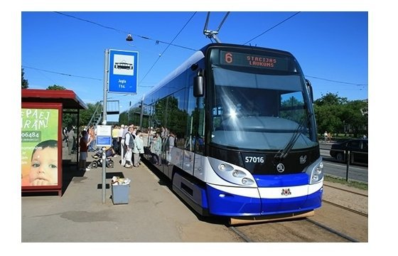 В общественном транспорте Риги установят камеры наблюдения и кнопки тревоги