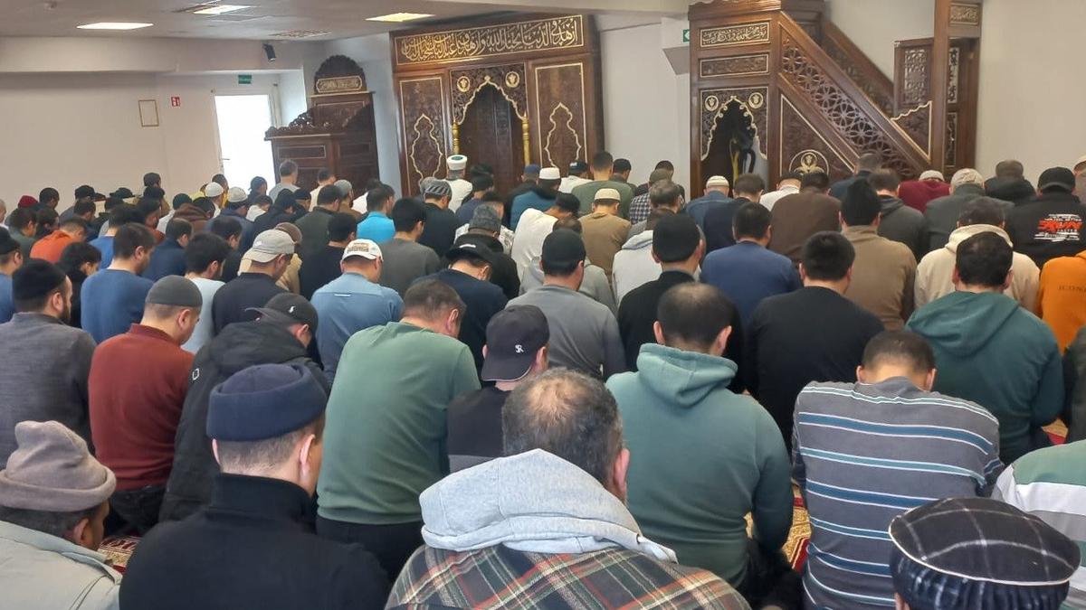 Как живут мусульмане Вильнюса. Мечеть в четырехэтажке, проповеди на русском и «женский фактор»