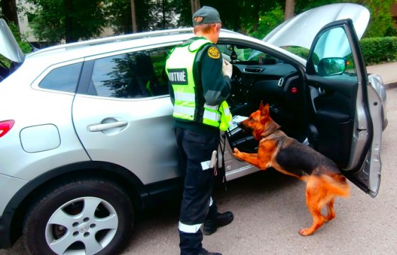 Служебная собака литовской таможни нашла 75 кг гашиша
