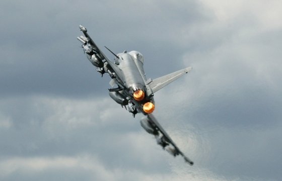 Неизвестный пытался лазером ослепить бельгийского пилота F-16