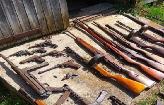 В Латвии раскрыли группу возможных торговцев оружием