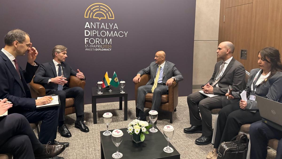 НАТО должно ускорить достижение цели в 5% ВВП на оборону — глава МИД Литвы Кястутис Будрис