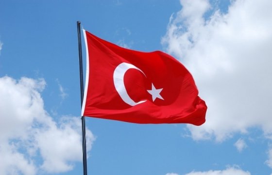 После попытки мятежа в Турции задержали более 1500 военных, погибли не менее 90 человек