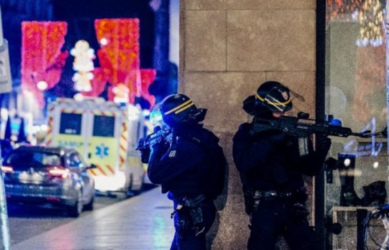 Устроивший стрельбу в Страсбурге скрылся с места происшествия на такси