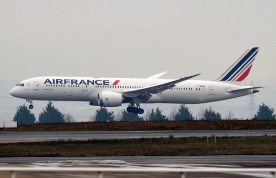 Еврокомиссия одобрила 7 млрд евро помощи для компании Air France