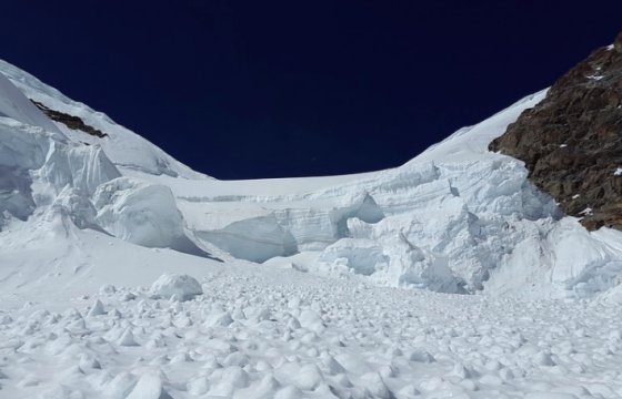 10 человек погибли в результате схода лавин в Альпах