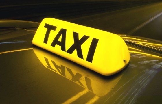 Таксисты из Нарвы могут потерять работу из-за новых правил получения лицензии