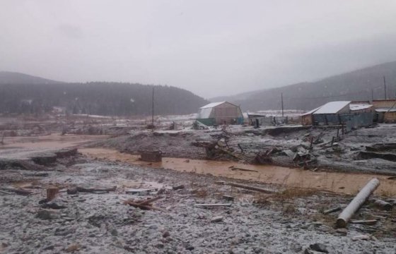 В Красноярском крае из-за прорыва дамбы погибли более десяти рабочих золотого рудника