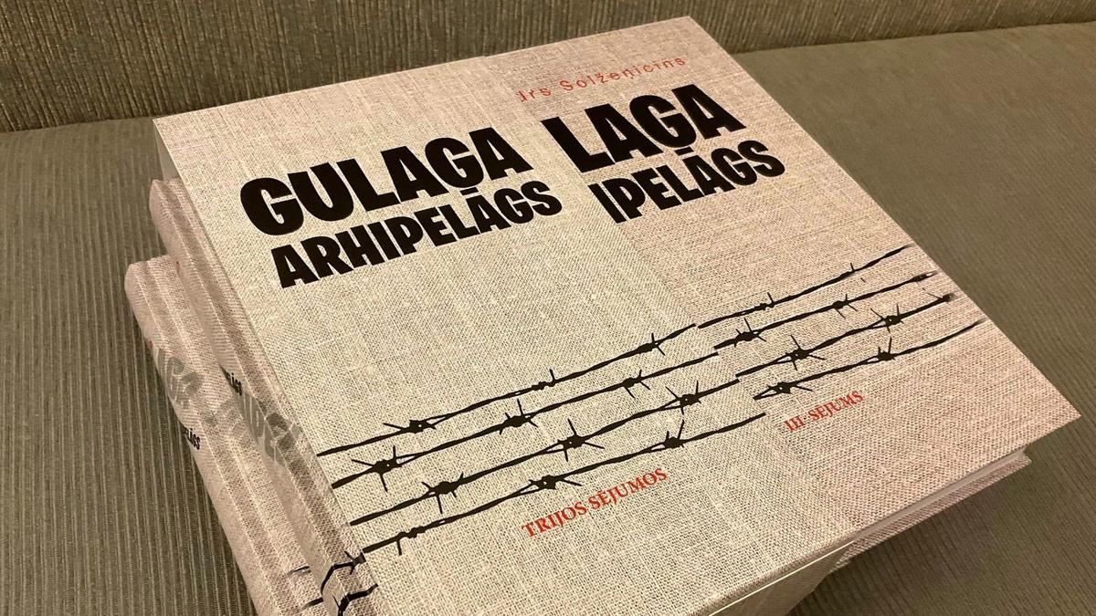 В Латвии издали тираж трехтомника «Архипелаг ГУЛАГ» Александра Солженицына на латышском языке