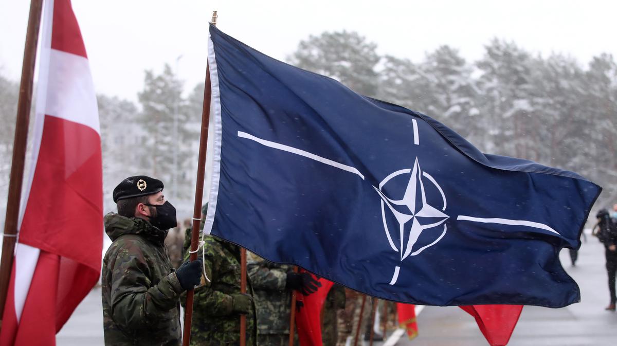 Латвия: дивизию НАТО размещать негде