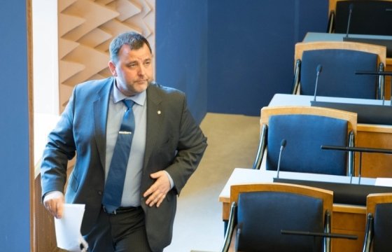 В Рийгикогу прошло голосование по вотуму недоверия министру финансов Эстонии
