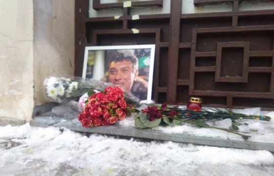 В России проходят акции памяти Бориса Немцова