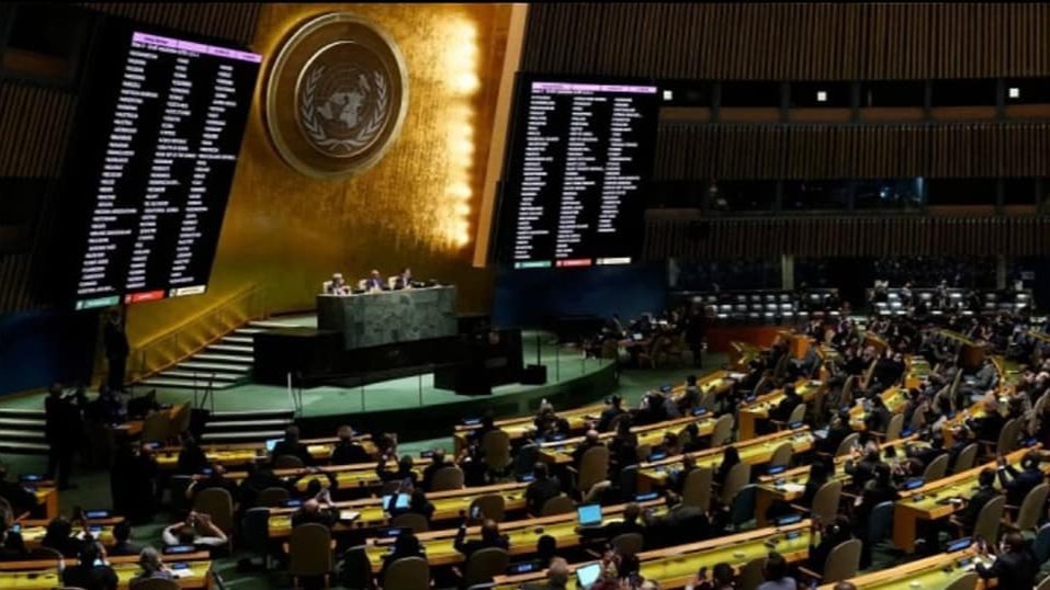 Генассамблея ООН приняла резолюцию, требующую от России выплаты репараций за вторжение в Украину