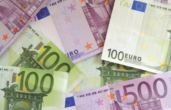 Житель Эстонии не смог вернуть конфискованные российской таможней 109 тысяч евро