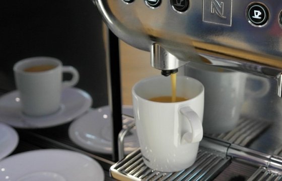 Эстонский МИД потратит 16 тысяч евро на кофейные автоматы для представительства при ЕС
