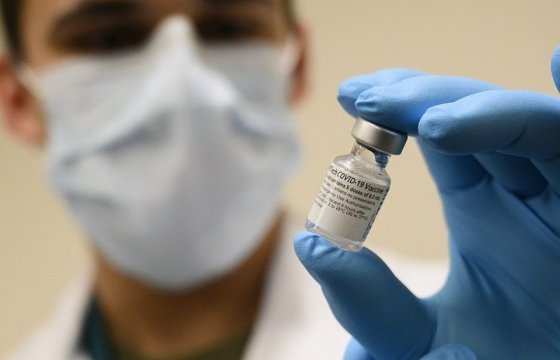 В Эстонии скопилось более 200 000 доз вакцин Pfizer и Moderna