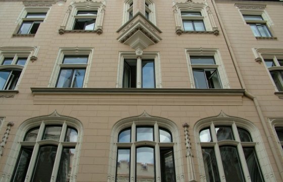 Минюст Латвии предложил отменить налог единственное жилье
