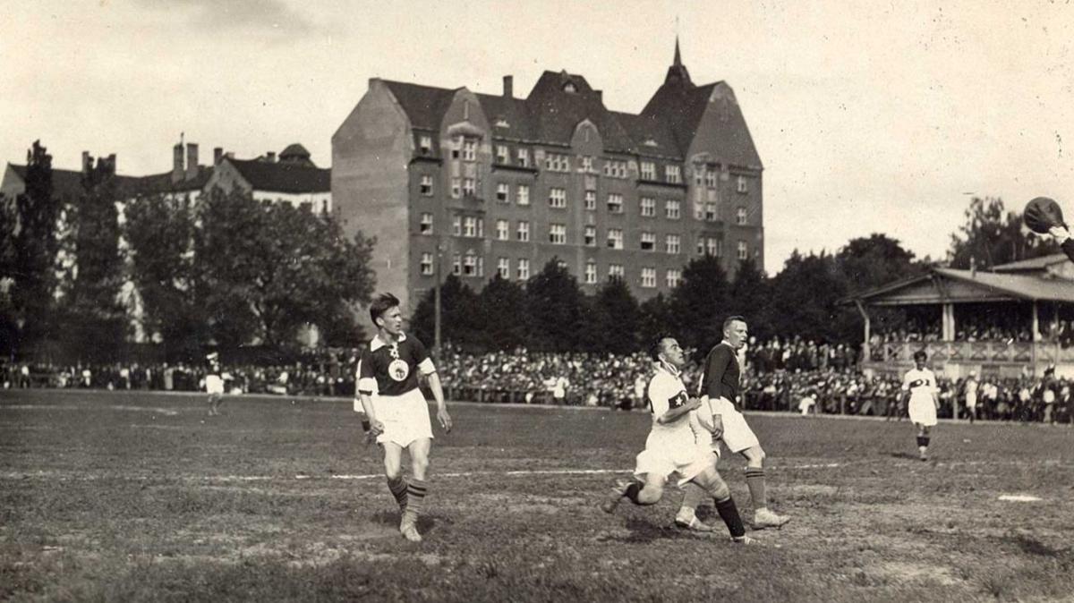Сто лет назад началась история футбольной сборной Латвии