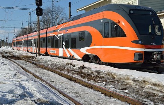 В Эстонии поезд столкнулся с грузовиком, есть пострадавшие