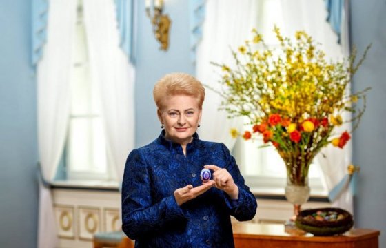 Президенты Латвии и Литвы поздравили жителей с Пасхой