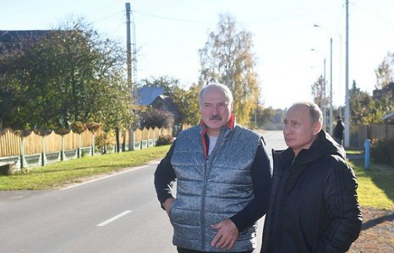 Лукашенко показал Путину свою малую родину (ФОТО)
