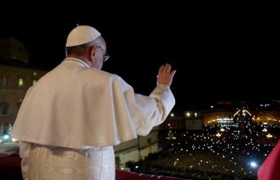Папа римский обязал священников сообщать о сексуальных домогательствах