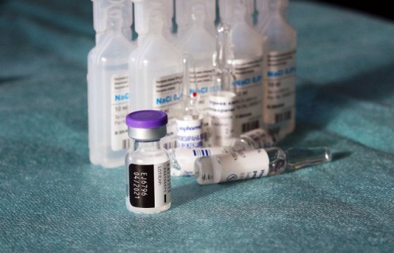 В Литве обсуждают перенос второго укола вакцины Pfizer