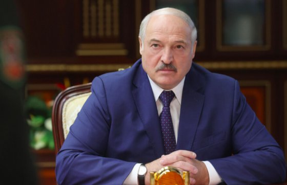 Лукашенко: С сегодняшнего дня ни одна нога на территорию Беларуси с сопредельной стороны ступить не должна