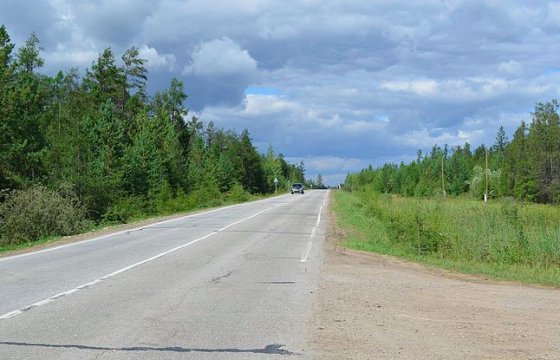 Более 5000 км дорог Латвии находятся в аварийном состоянии