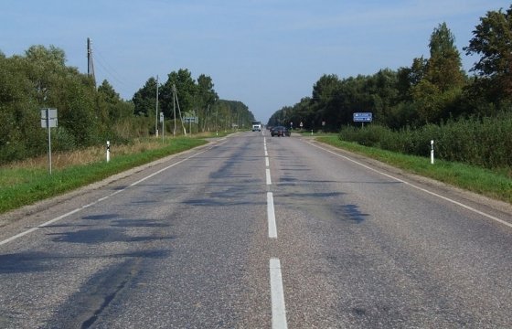 Латвия на дороги выделяет меньше других стран Балтии
