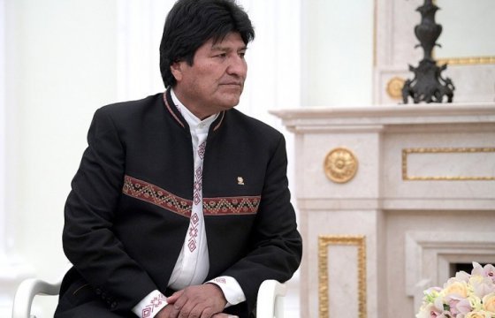 Ушедший в отставку на фоне протестов президент Боливии улетел из страны