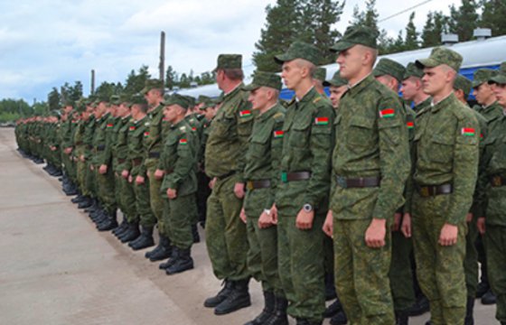Беларусь проведет военные сборы на границе с Россией