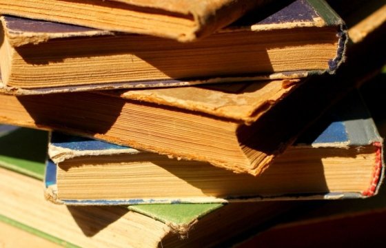 Известный семиотик: Книги библиотеки Тартуского университета выбрасывают в мусор