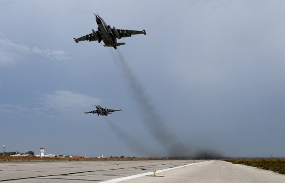 CNN узнал о перемещении сирийских самолетов к российской базе Хмеймим