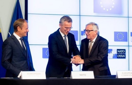НАТО и ЕС подписали декларацию об укреплении сотрудничества
