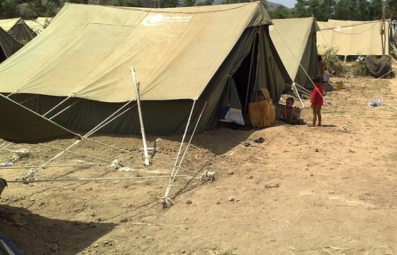 В центре Вильнюса поставили палатку беженца