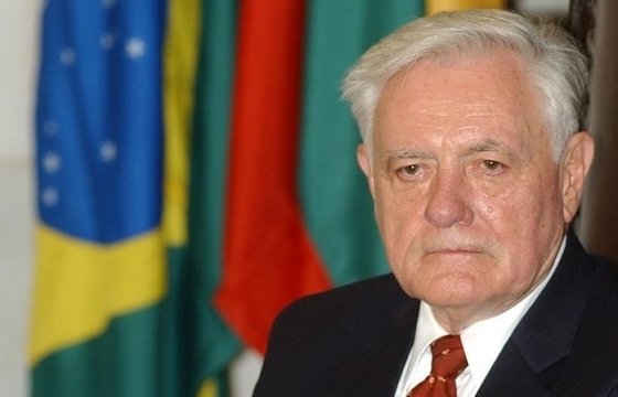 Экс-президенту Литвы Валдасу Адамкусу исполнилось 90 лет