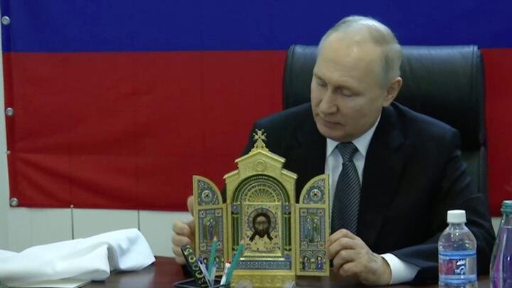 В Кремле заявили, что Путин посетил оккупированные территории Херсонской и Луганской областей